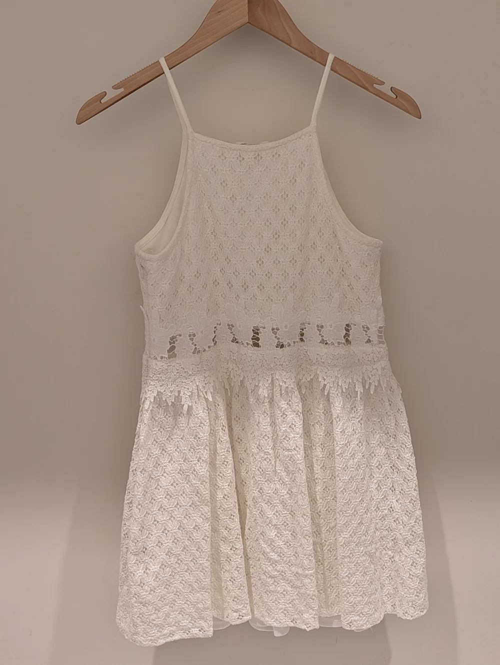 Rebellion Lace Dress - Picture 4 of 4